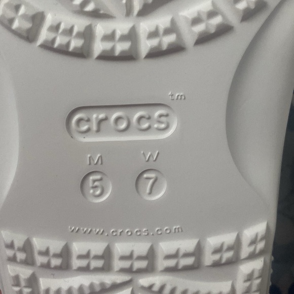 Crocs Classic Glitter 2 Slide Sandal, White with Silver Metallic - Picture 9 of 9